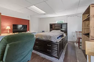 1584 Broadway, South Portland, ME 04106 - Photo 34