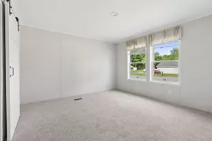 822 Main St, Vassalboro, ME 04989 - Photo 14
