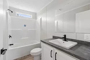 822 Main St, Vassalboro, ME 04989 - Photo 22