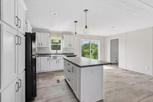 822 Main St, Vassalboro, ME 04989 - Photo 8