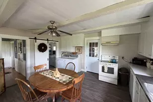 571 Smyrna St, Houlton, ME 04730 - Photo 6
