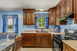 4 Mitchell St, Lewiston, ME 04240 - Photo 10