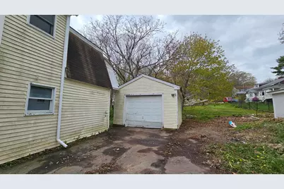 35 Bridge Street, Topsham, ME 04086 - Photo 6