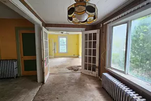 35 Bridge St, Topsham, ME 04086 - Photo 10