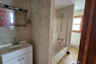 35 Bridge St, Topsham, ME 04086 - Photo 18