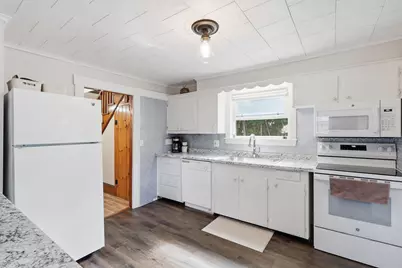 45 Pleasant Street, Winthrop, ME 04364 - Photo 8