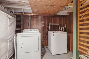 45 Pleasant St, Winthrop, ME 04364 - Photo 26