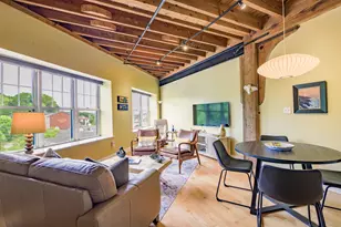 40 Washington St, Camden, ME 04843 - Photo 12