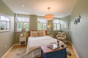 40 Washington St, Camden, ME 04843 - Photo 14