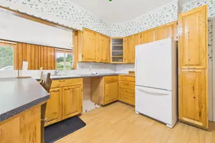 28 York St, Caribou, ME 04736 - Photo 6