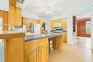 28 York St, Caribou, ME 04736 - Photo 8