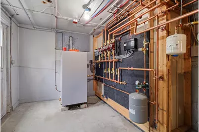 643 Main Street, Lewiston, ME 04240 - Photo 28