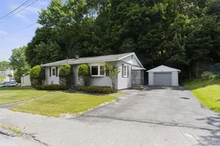 2 Dennis St, Augusta, ME 04330 - Photo 2