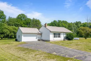 28 N Main St, Burnham, ME 04922 - Photo 16