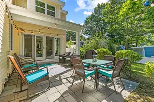 27 Somerset Ave, Old Orchard Beach, ME 04064 - Photo 1