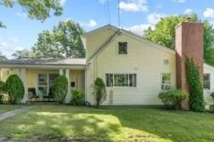 27 Somerset Ave, Old Orchard Beach, ME 04064 - Photo 4