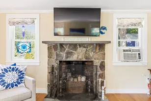 27 Somerset Ave, Old Orchard Beach, ME 04064 - Photo 20