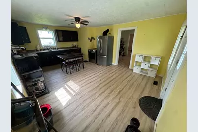 9 Perry Street, Lincoln, ME 04457 - Photo 10