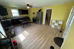 9 Perry St, Lincoln, ME 04457 - Photo 10