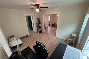 9 Perry St, Lincoln, ME 04457 - Photo 8