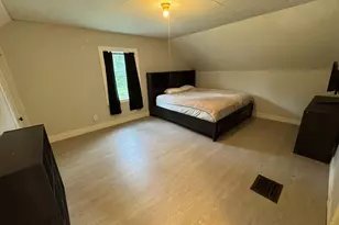 9 Perry St, Lincoln, ME 04457 - Photo 14