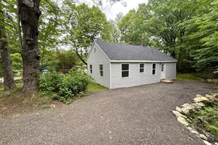 950 Main St, Wayne, ME 04284 - Photo 2