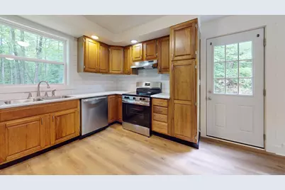 950 Main Street, Wayne, ME 04284 - Photo 6