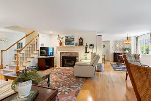 22 Applegate Ln, Falmouth, ME 04105 - Photo 6
