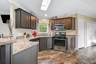 1107 Hill Road, Clinton, ME 04927 - Photo 8