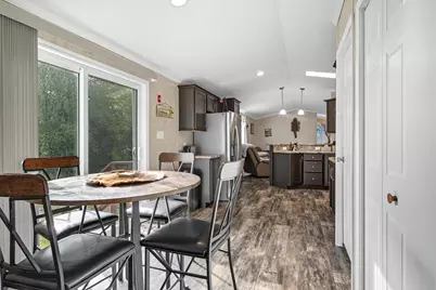 1107 Hill Road, Clinton, ME 04927 - Photo 10