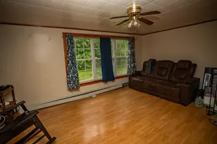 60 Summit St, Mexico, ME 04257 - Photo 4