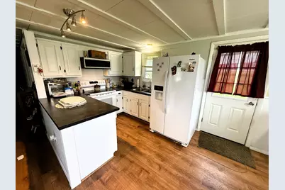 11 Depot Street, Waldoboro, ME 04572 - Photo 2