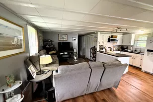 11 Depot St, Waldoboro, ME 04572 - Photo 4