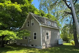 270 Park St, Rockland, ME 04841 - Photo 1