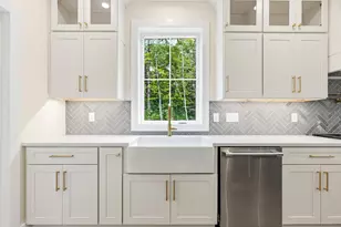 8 Salvato Ln, Kennebunk, ME 04043 - Photo 16