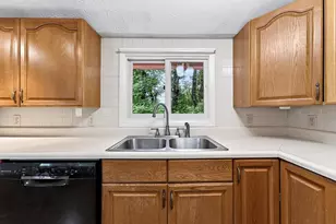 18 Granite Hill Rd, Manchester, ME 04351 - Photo 6