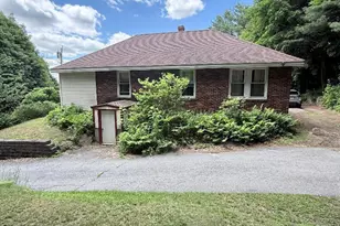64 Oxford St, Augusta, ME 04330 - Photo 2
