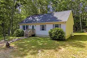 4 McKenna Ln, York, ME 03909 - Photo 2