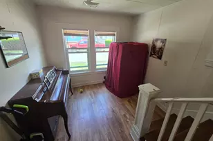 240 Palm St, Bangor, ME 04401 - Photo 10