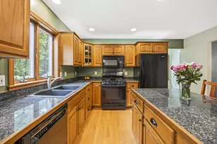 20 Ambrose Cir, Gray, ME 04039 - Photo 12