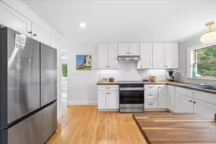 418 Auburn St, Portland, ME 04103 - Photo 18