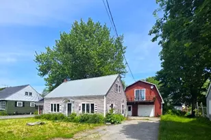 36 Military Ave, Fairfield, ME 04937 - Photo 4