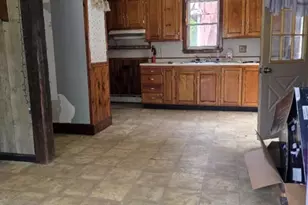 36 Military Ave, Fairfield, ME 04937 - Photo 8