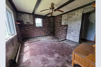36 Military Avenue, Fairfield, ME 04937 - Photo 12