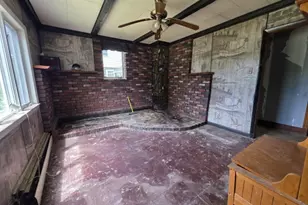 36 Military Ave, Fairfield, ME 04937 - Photo 12