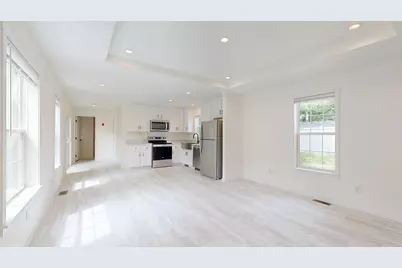 39 Imperial Drive, Eliot, ME 03903 - Photo 4