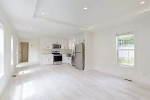39 Imperial Dr, Eliot, ME 03903 - Photo 4