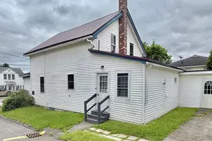 353 St Thomas St, Madawaska, ME 04756 - Photo 8