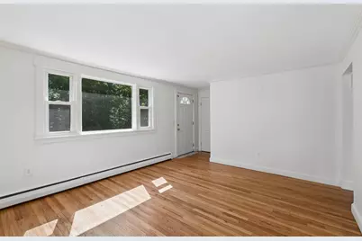 67 Fowler Road, Cape Elizabeth, ME 04107 - Photo 2