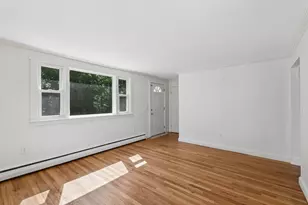 67 Fowler Rd, Cape Elizabeth, ME 04107 - Photo 2